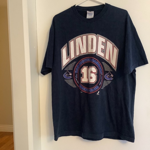 Canucks Tee Other - Trevor Linden Canucks Tee L/xl. 46 chest